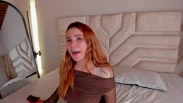 _zoe_3 webcam