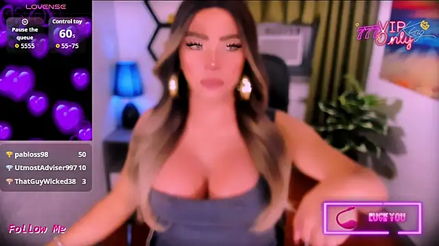 xJackieHugeSuckerx webcam