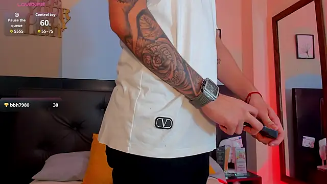 Boy_Mathew webcam