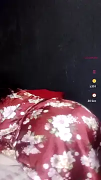 ChubbyMidgetxxx19 webcam
