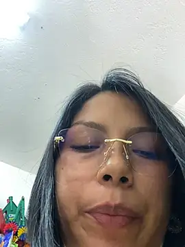 ISABELLA__LUNA webcam