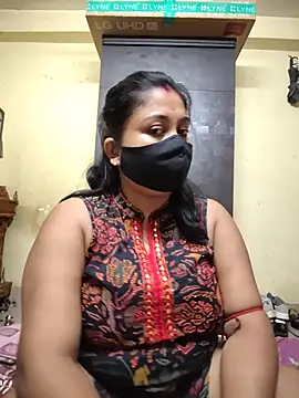 Curvy_Trisha