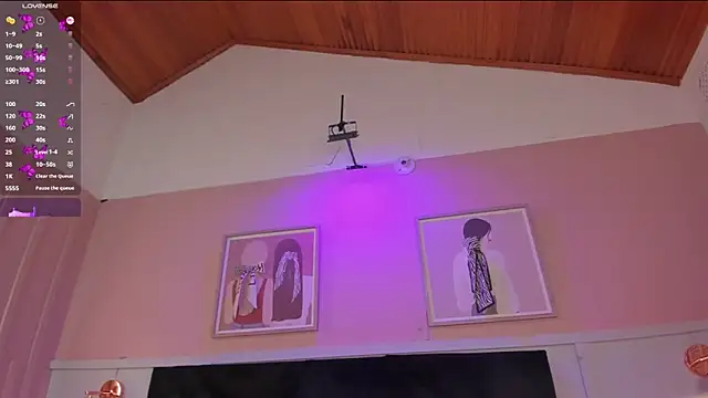 elodie_walker webcam