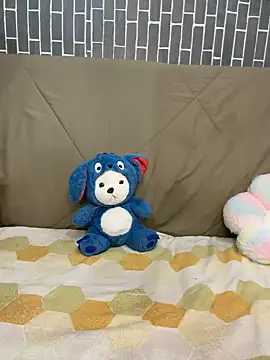 escape_with_me webcam