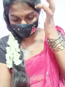 CuteDevilAnu webcam
