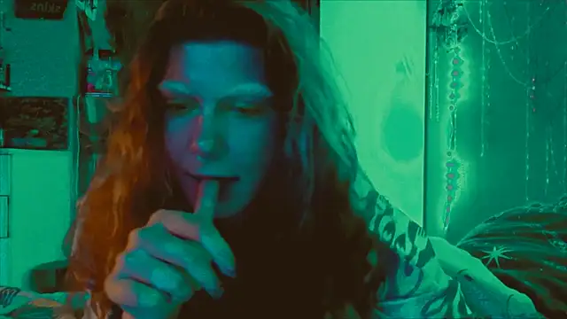 VivienDarkbloom webcam