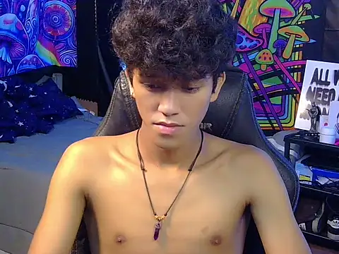 hugekenbigcock webcam