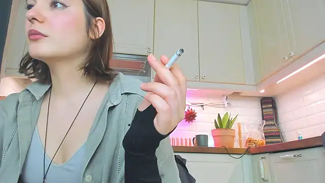 LiyaFly live cam on StripChat