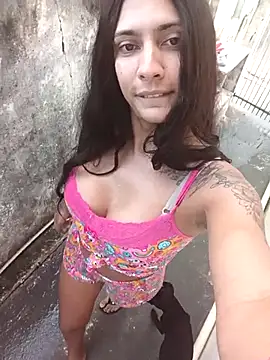 isistrans19 live cam on StripChat