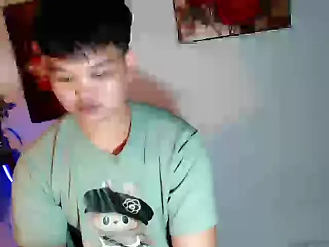 Rain_cum live cam on StripChat