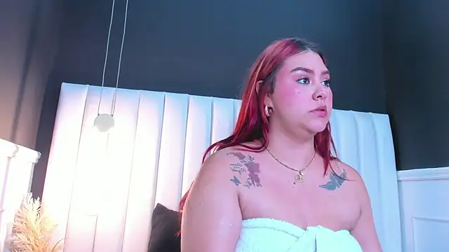 miia_blumm live cam on StripChat
