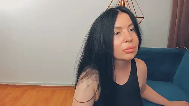BrilliantGirll live cam on StripChat