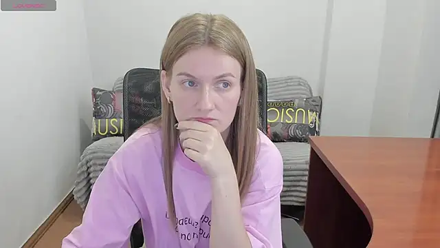 Alisha_Skyes webcam