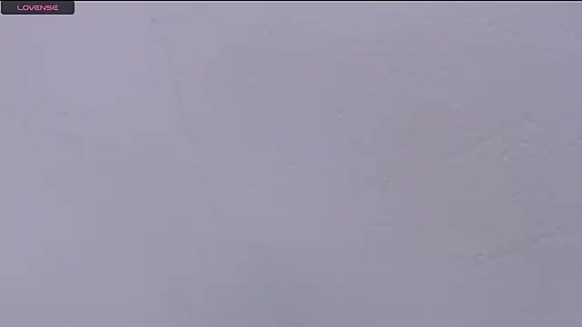 skinnysofia18 live cam on StripChat