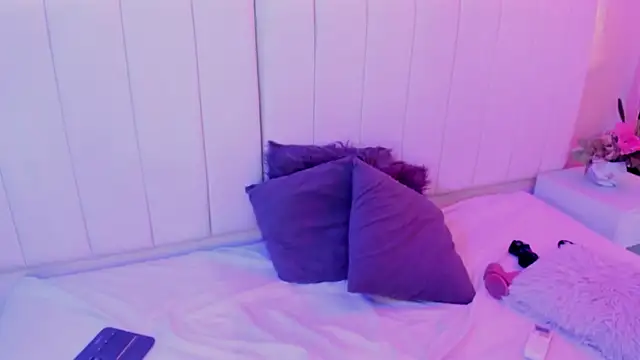 MHONIKBELUCCI webcam