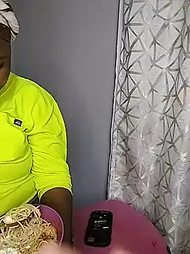 YummyBoobs_ webcam