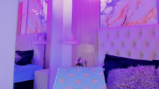Violetaruizz webcam
