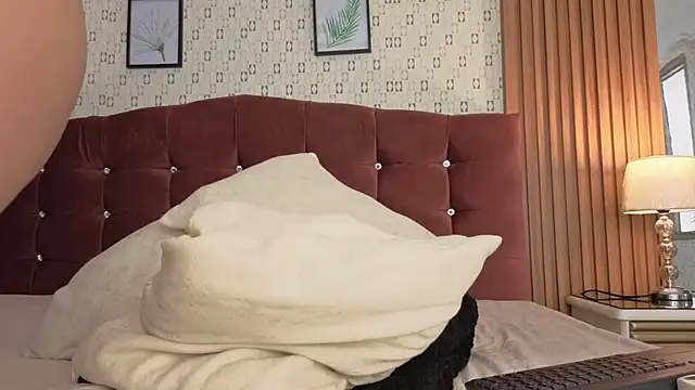 Princess_Violett webcam
