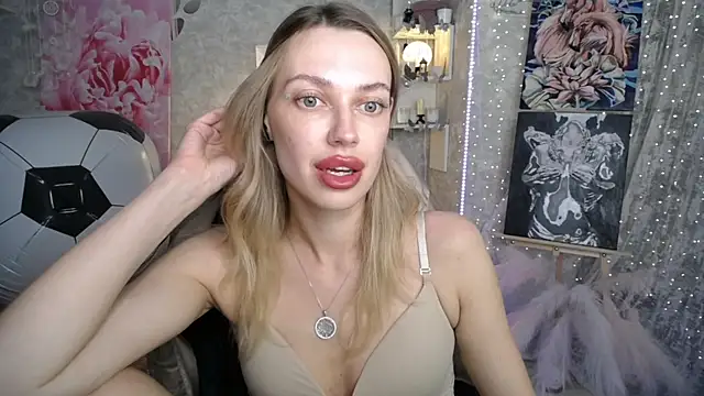NickyAdamidi webcam