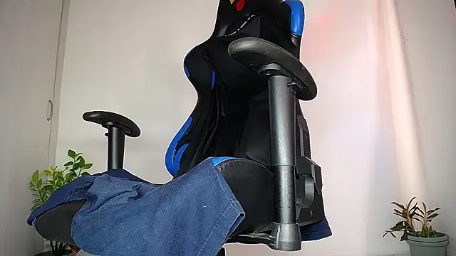 MAXJONES_2 webcam