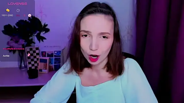 KindHazelHere_ webcam