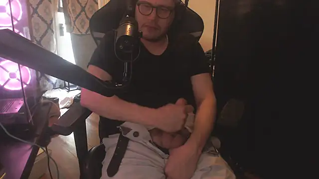 chicostick413 webcam
