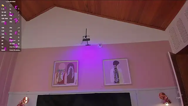 elodie_walker webcam