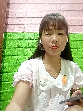 AmyLinee01 webcam
