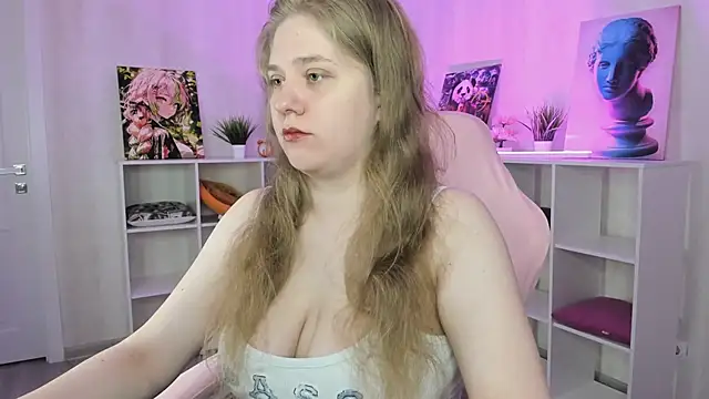 Megan_Violer webcam