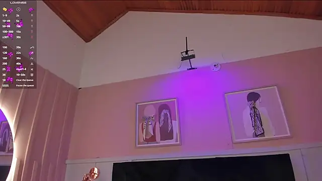elodie_walker webcam