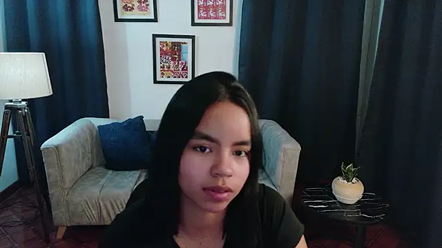 SofiaMante_ webcam