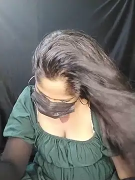 Tamil_Kanmani webcam