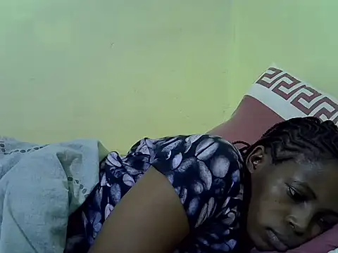 lilmomaa webcam