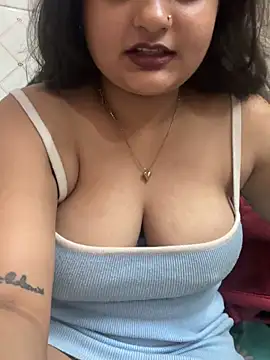 Curvy_Anaya webcam