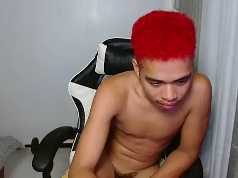 curlyasian_njxx