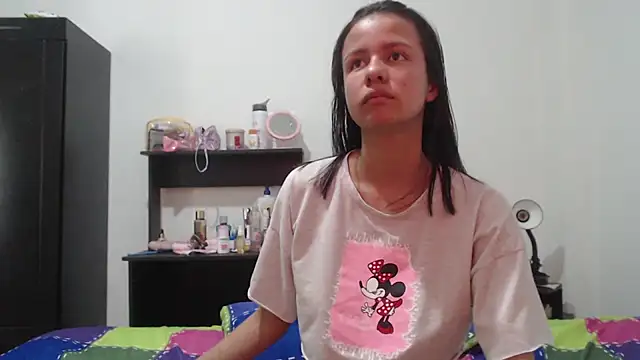 nathaly_jones_ live cam on StripChat
