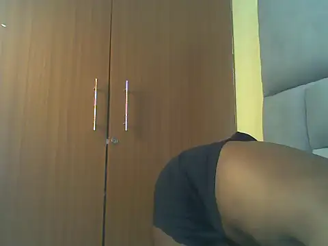 naughty-ebony1 webcam