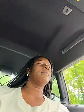 GirthGoddessCoco webcam