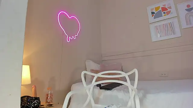 hannah__stp live cam on StripChat