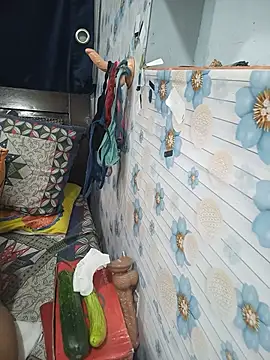 tina8th webcam
