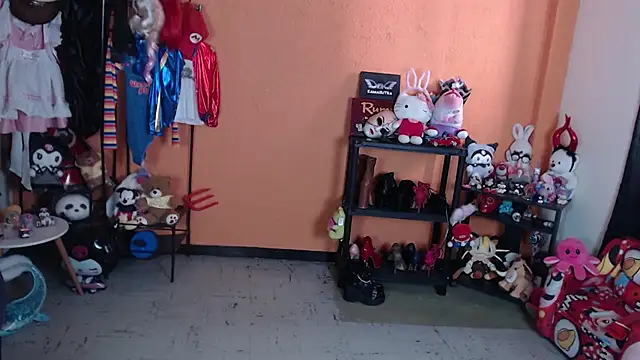 MissMiia2 webcam