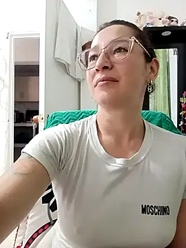 emilypoppy3 webcam