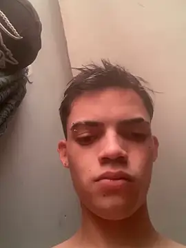 Latinos_2001 webcam