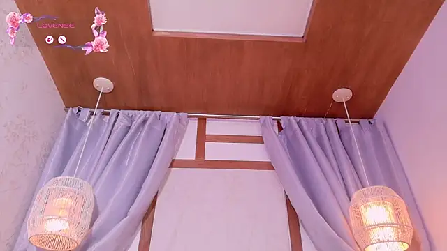 RenataLeclair webcam
