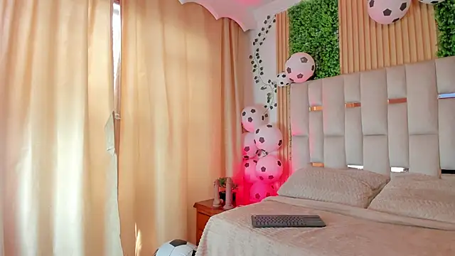 Jade_Nmm webcam