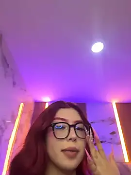 Red_Bunny_v webcam