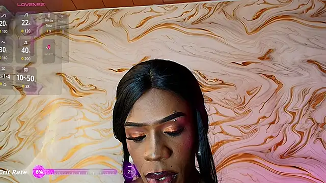EbonyHansNight webcam