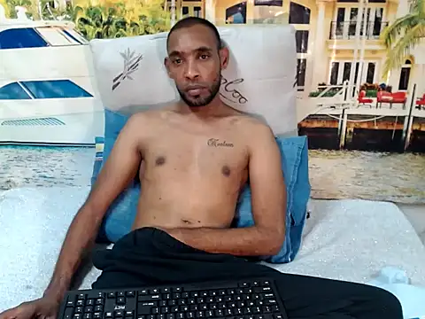IndianMagicMike webcam