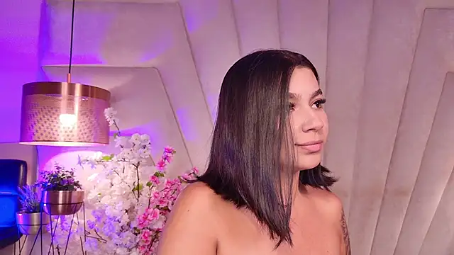 AlyssaRay webcam