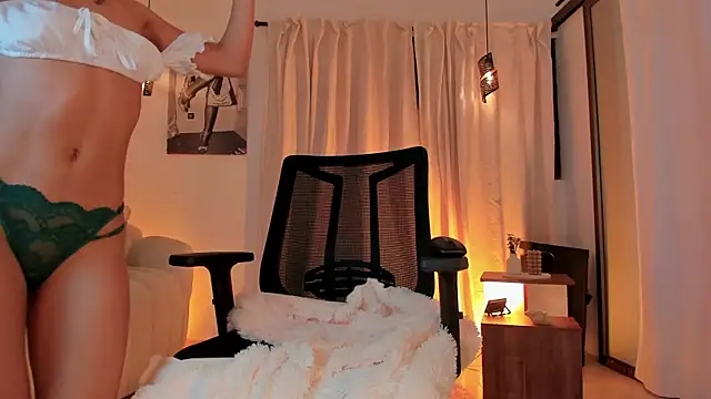 IsabellaLux_ webcam